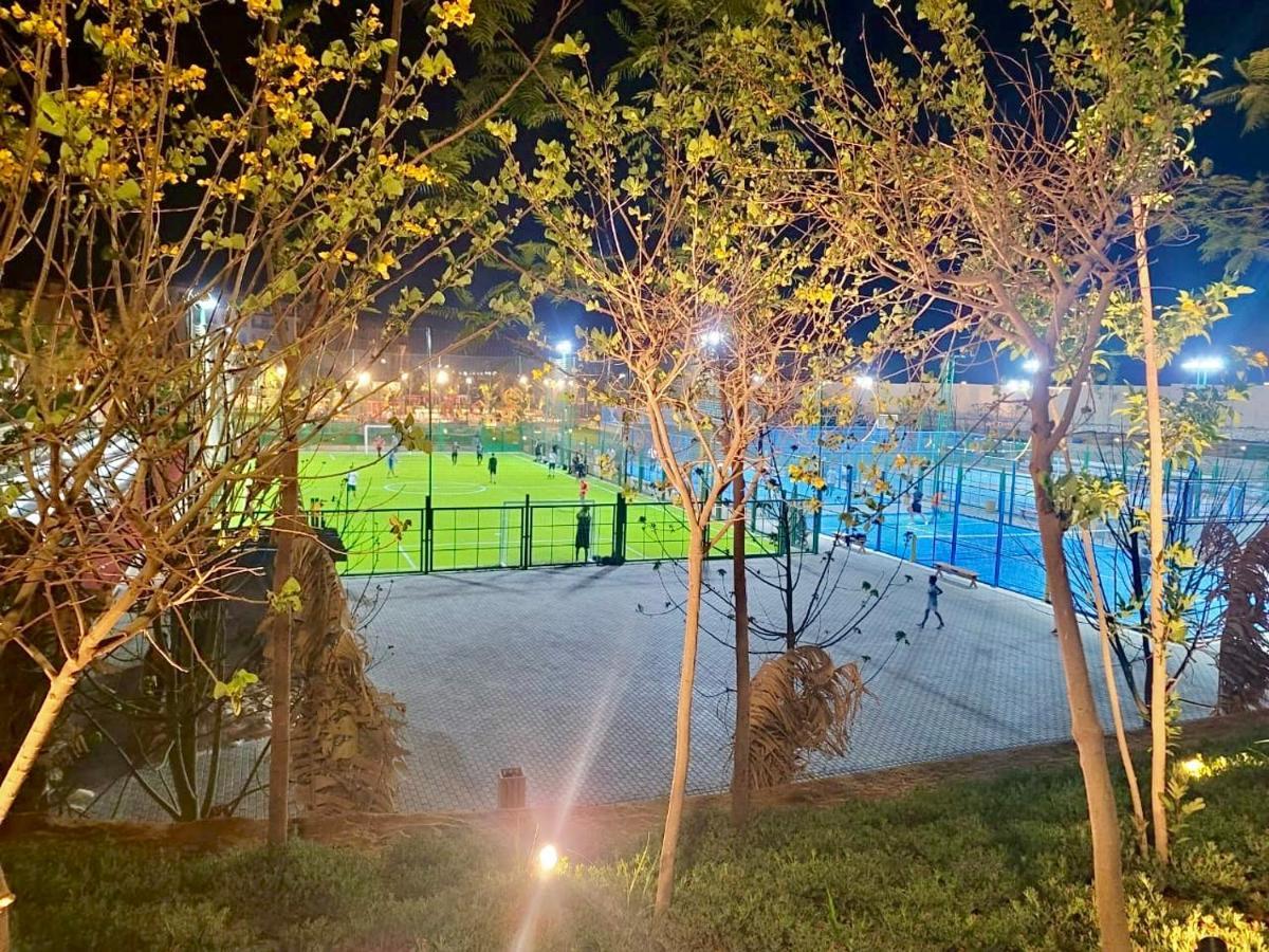 Ultra Luxury 3br With Pools ,sports ,dining In Gated Compound, Close To Sites Le Caire